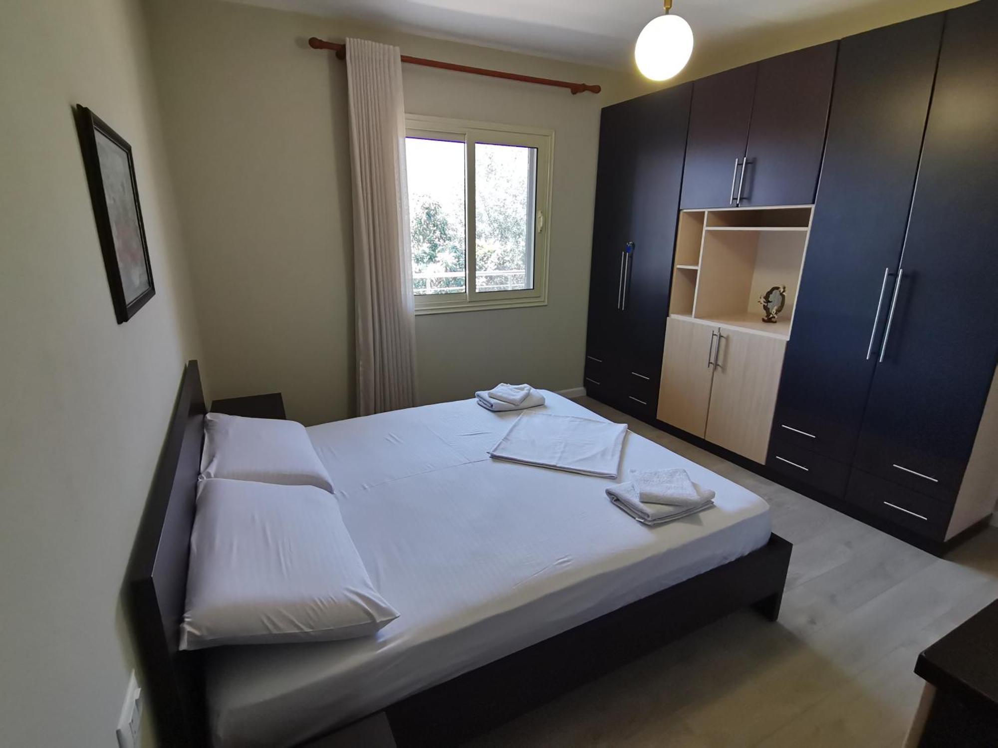 Leatis Apartment ドゥラス エクステリア 写真